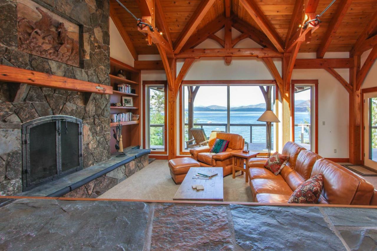 Bottle Bay Lakefront Lodge Sandpoint Esterno foto