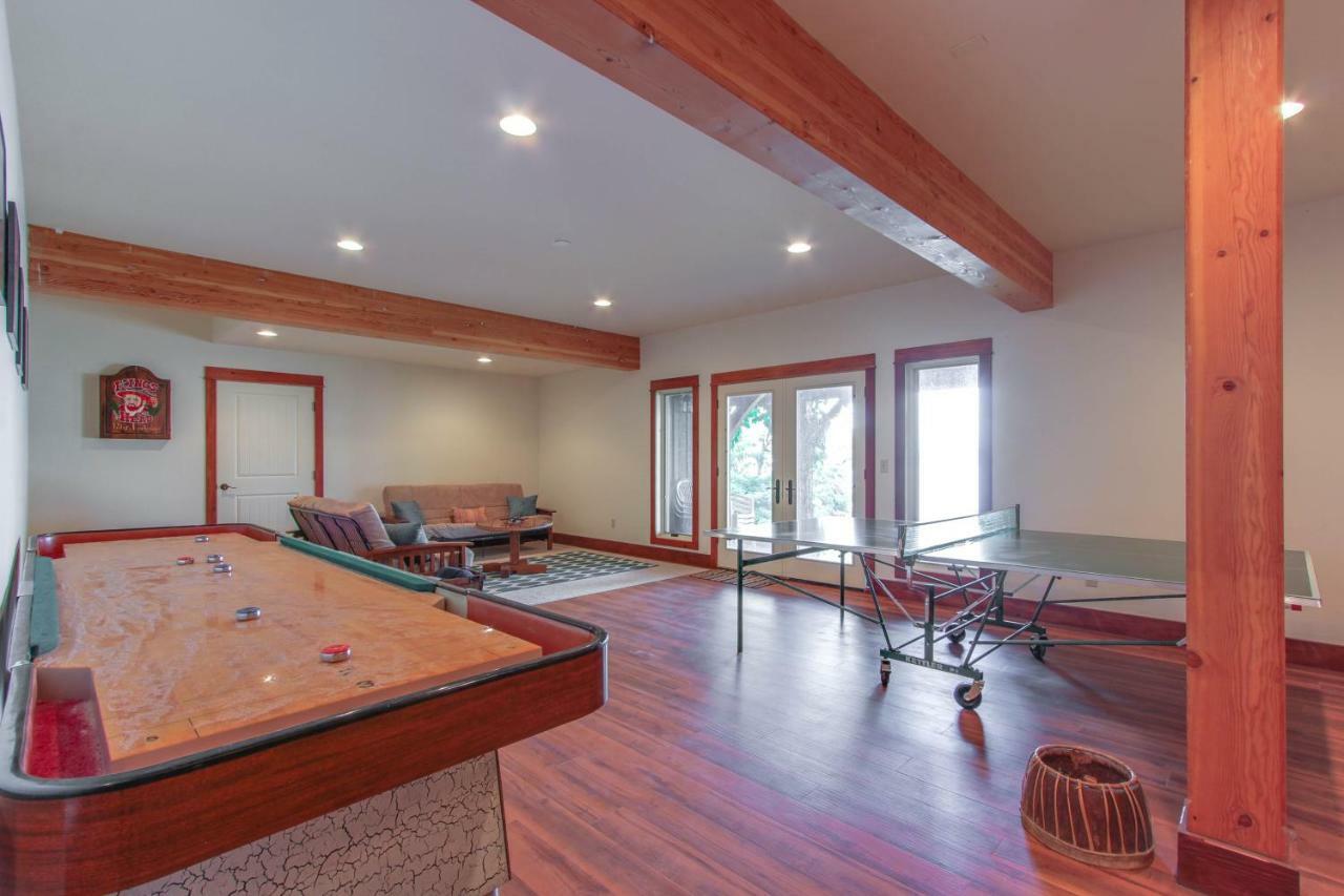 Bottle Bay Lakefront Lodge Sandpoint Esterno foto